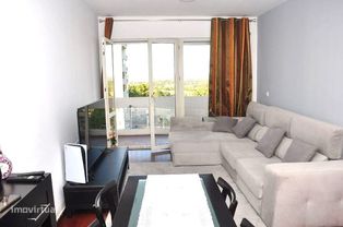 APARTAMENTO T1 BARREIRO