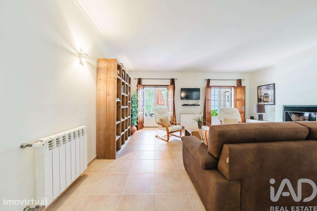 Casa / Villa T5 em Salir de Matos de 250,00 m2 - Grande imagem: 4/29