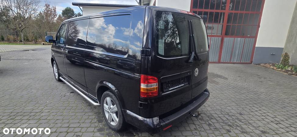 Volkswagen Transporter - 3