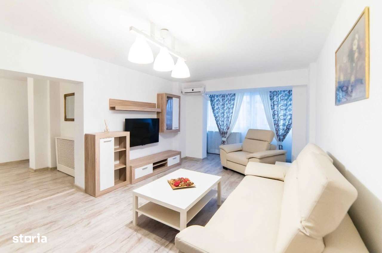 Apartament Centru bloc 1989 - Imagine principală: 1/8