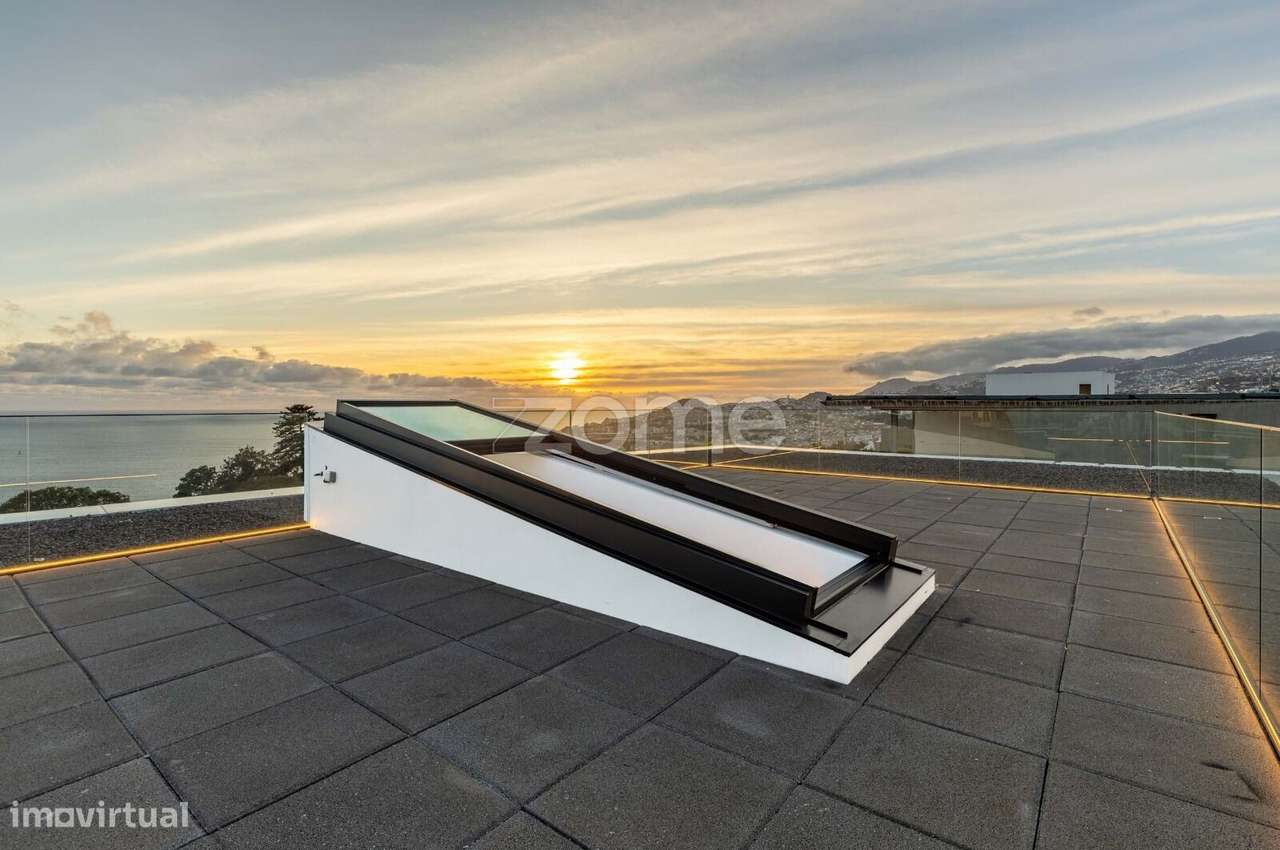 Moradia T4|Vista Baía|Funchal-56