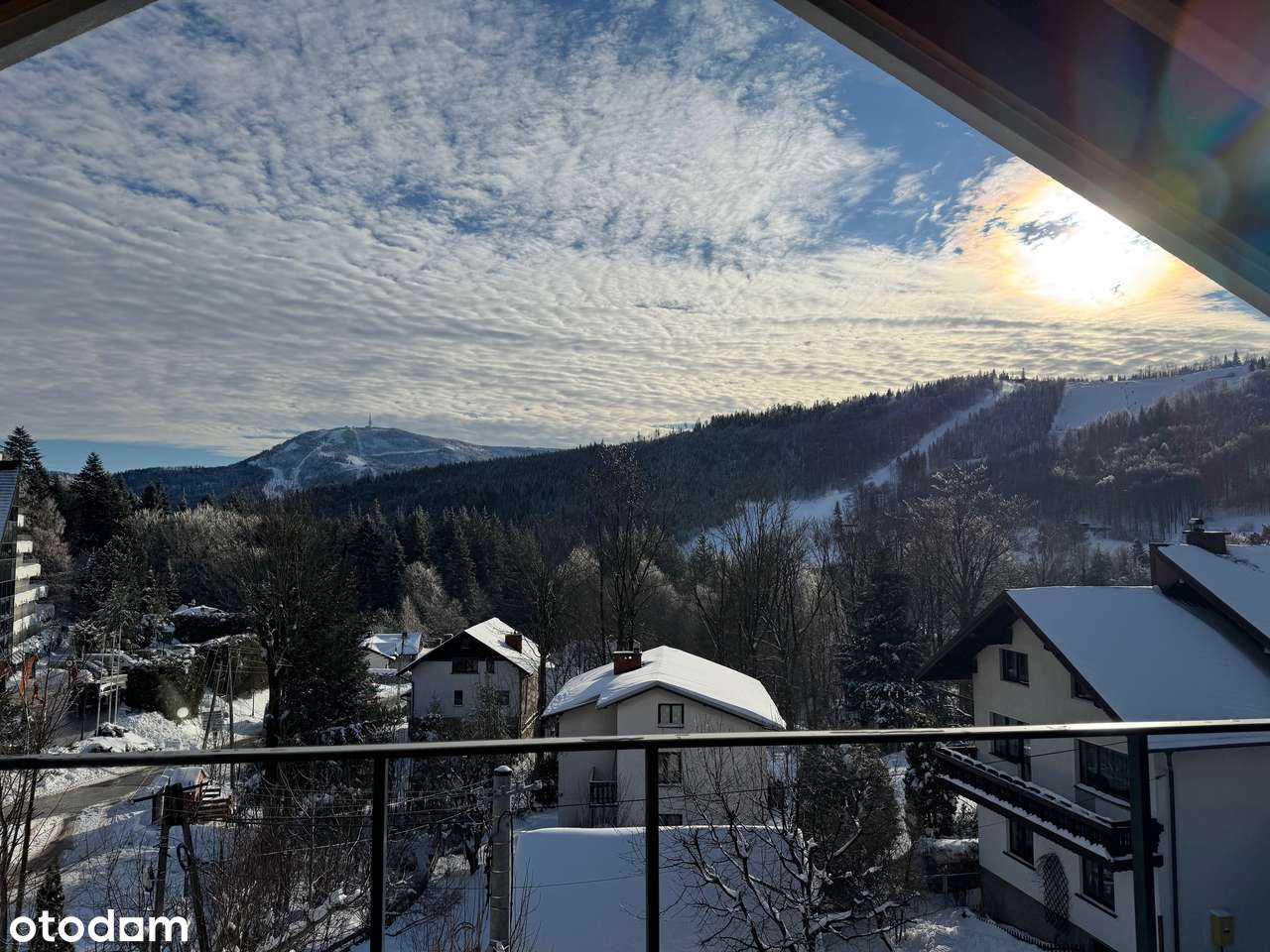 Nowoczesne 3-pokojowe mieszkanie z balkonem i garażem - Pełny obrazek: 3/8