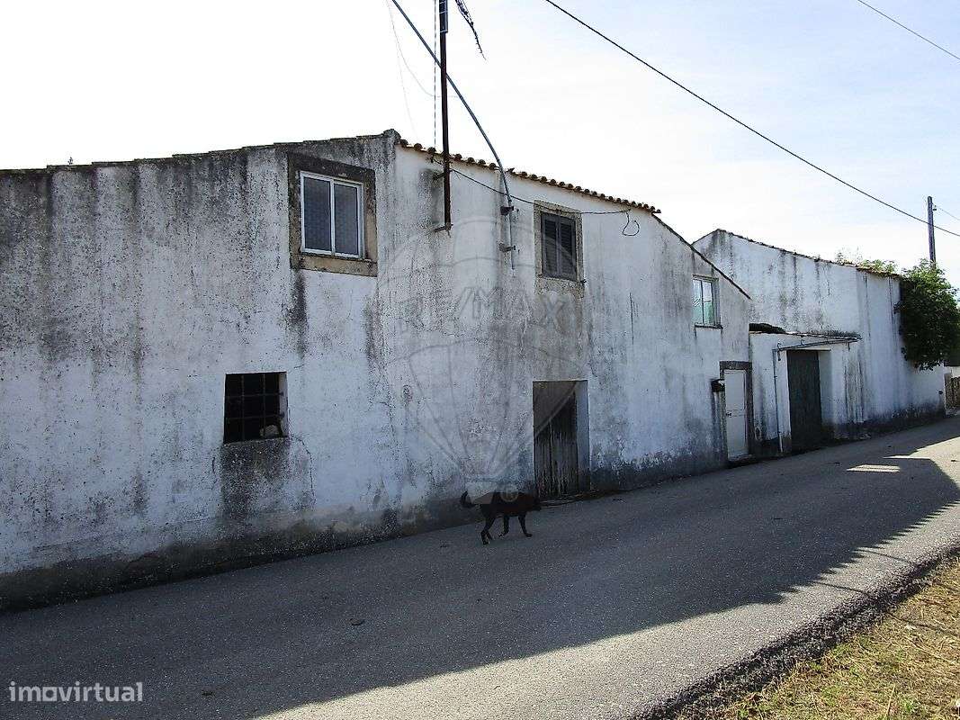 Moradia T3 para venda-7