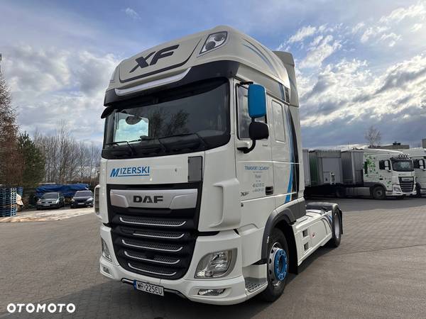 DAF XF SUPER SPACE CAB - 11