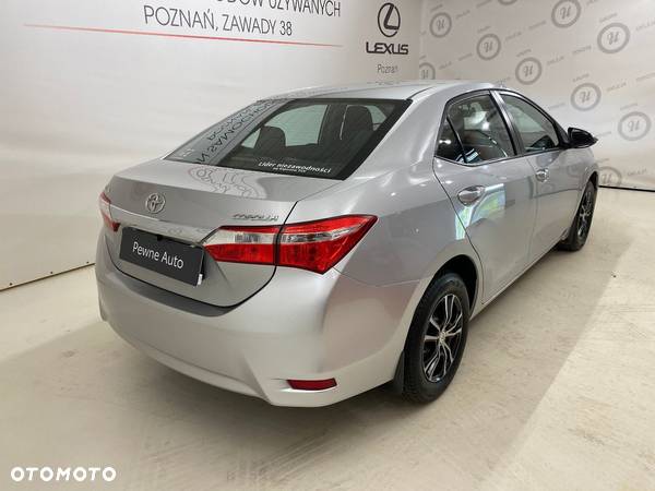 Toyota Corolla 1.6 Active - 18