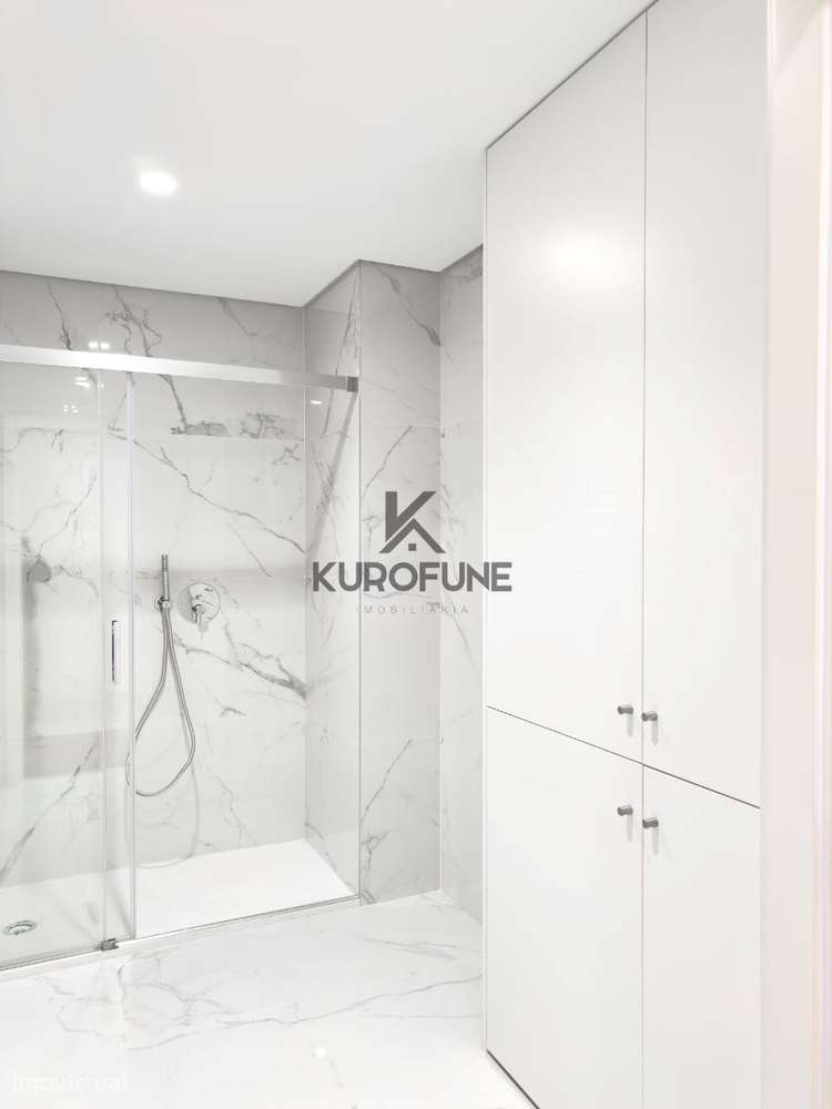 T3 Totalmente Equipado em Avintes  Excelente Investimento com Rendi...-14