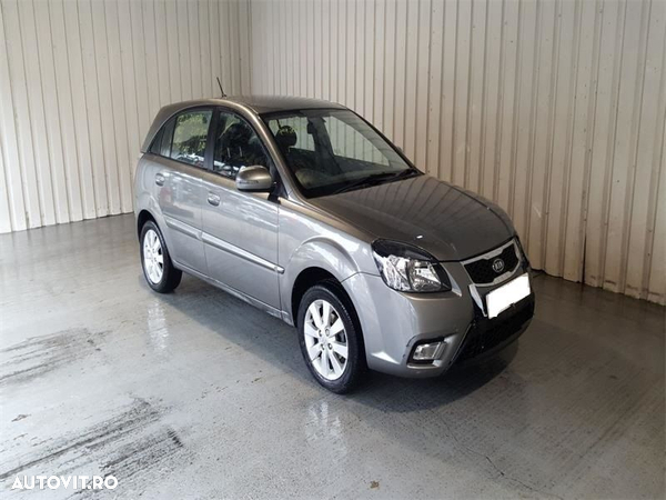 Cutie viteze manuala Kia Rio 2011 Hatchback 1.5 D D4FA - 1