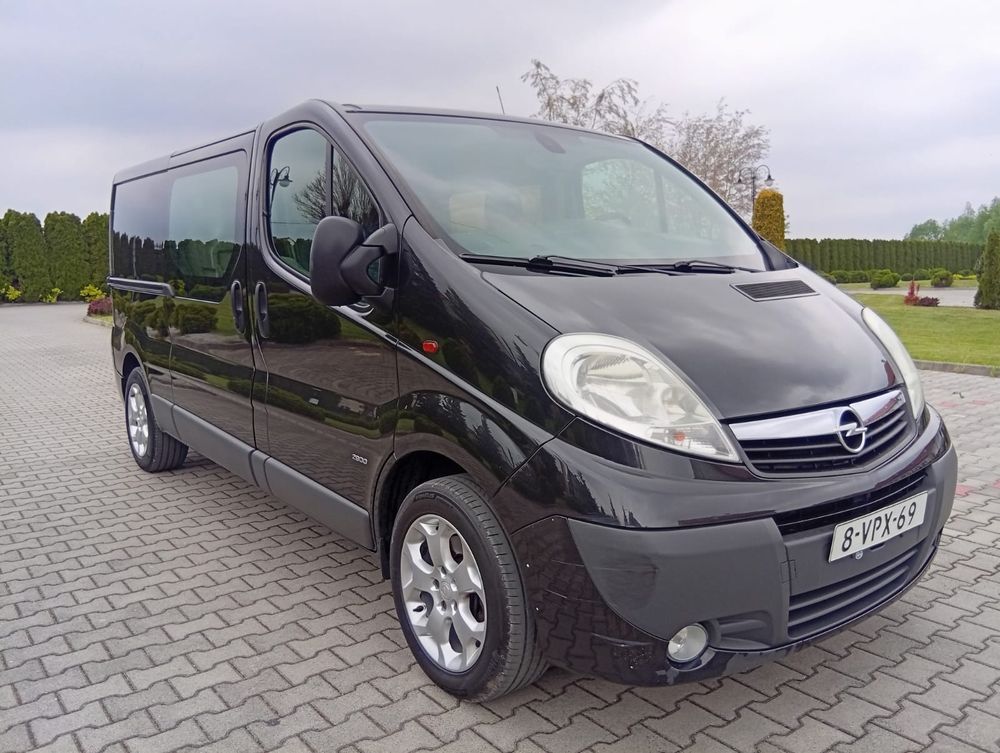 Opel Vivaro 2012