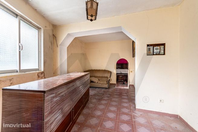 QUINTA para RECUPERAÇÂO c/ 6+2 APARTAMENTOS - BARCARENA - Oeiras-10