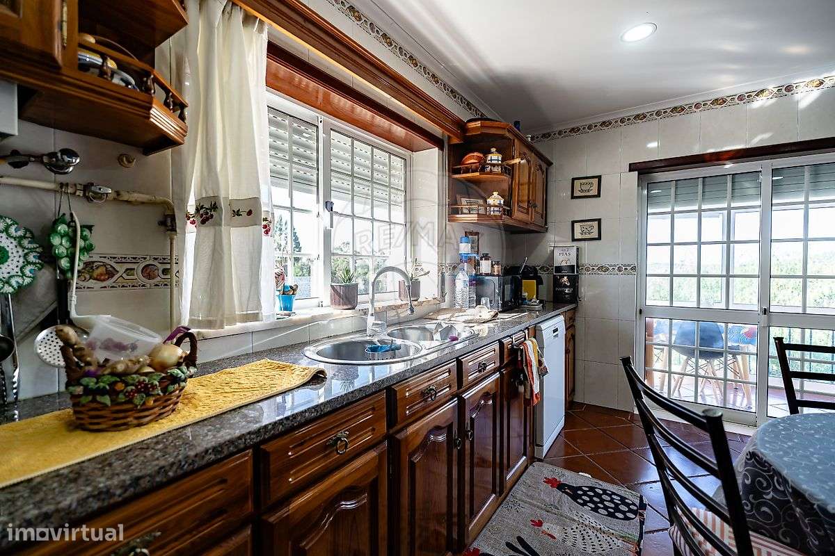 Excelente moradia T5 em localização única em Montemor-O-Velho.-40