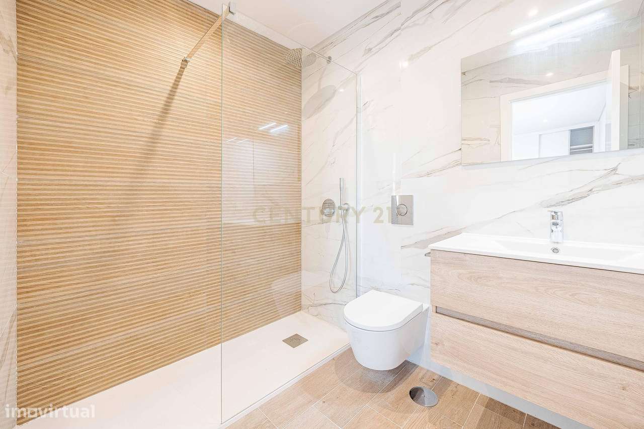 Moradia T3 Moderna de Acabamentos Premium-12