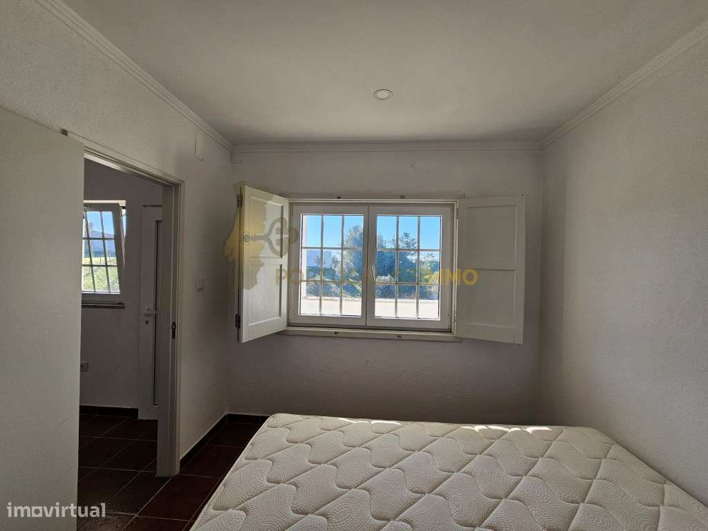 Vende-se: Moradia Familiar Espaçosa e Versátil na Madalena, Tomar.-20