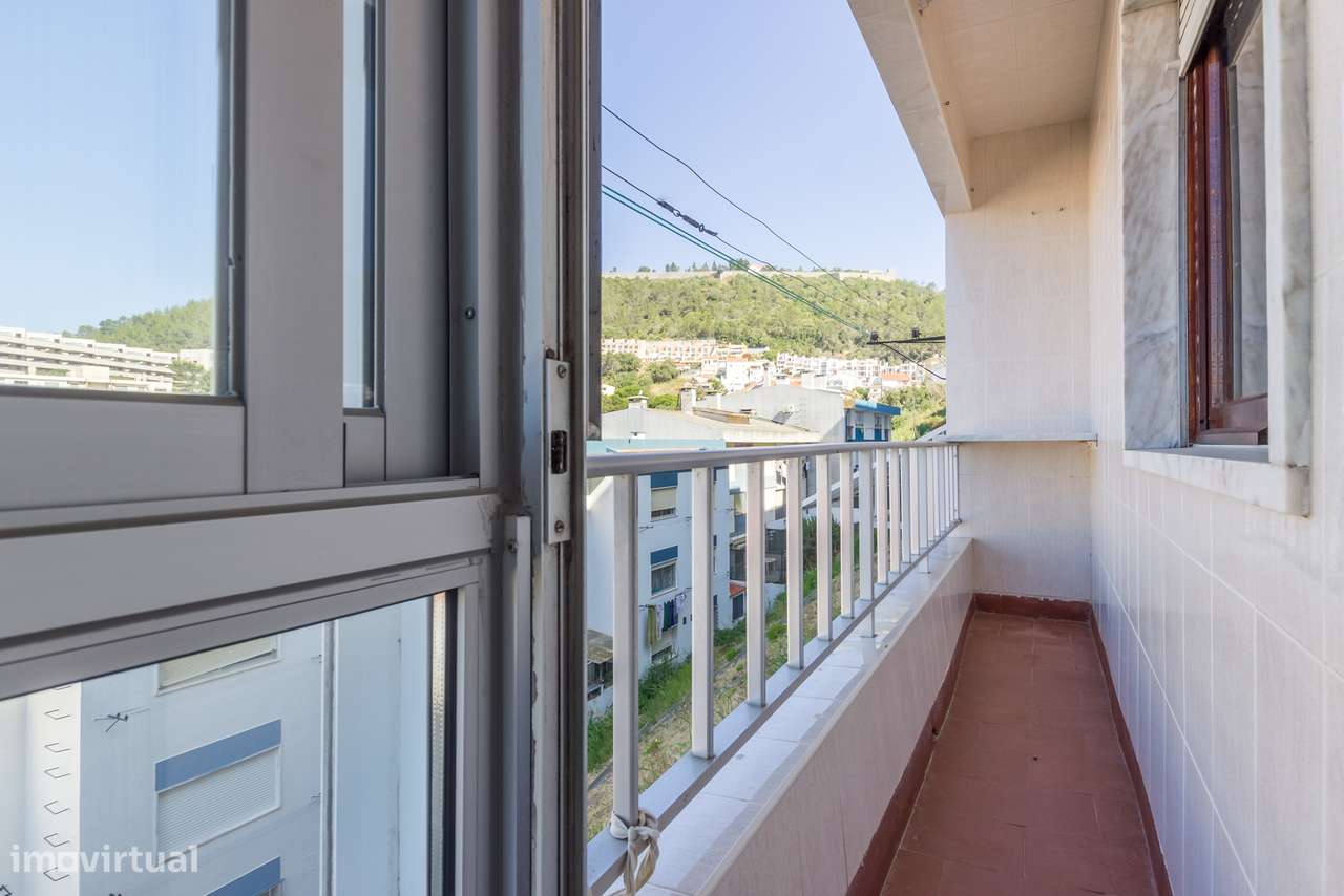 Apartamento T3 em Sesimbra com vista Mar-17