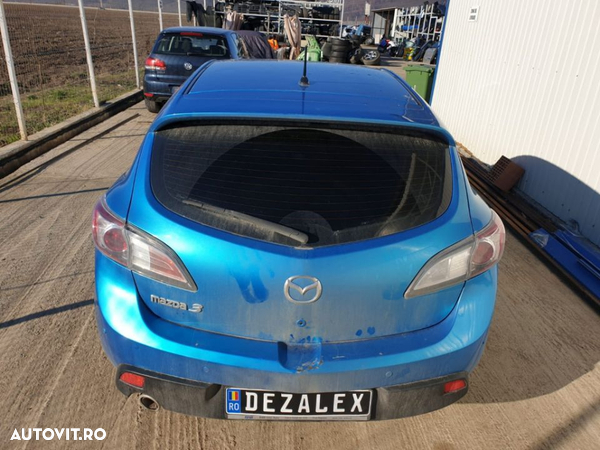 Dezmembrari Mazda 3 Hatchback 2.2 Diesel MZR-CD 2010 - 3