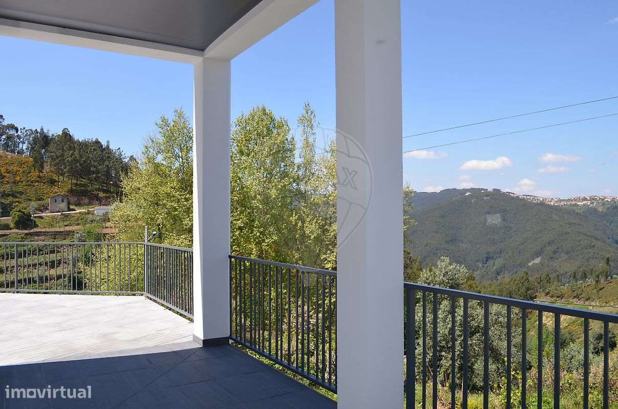 Moradia T5 para venda - Grande imagem: 4/43