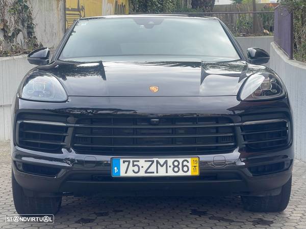 Porsche Cayenne Coupé E-Hybrid - 3