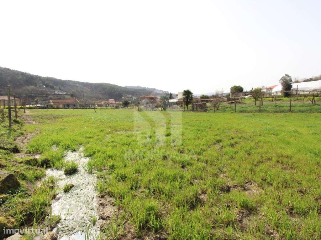 Venda Terreno com possibilidade de Lotear, em S. Mamede (Este), Braga-42