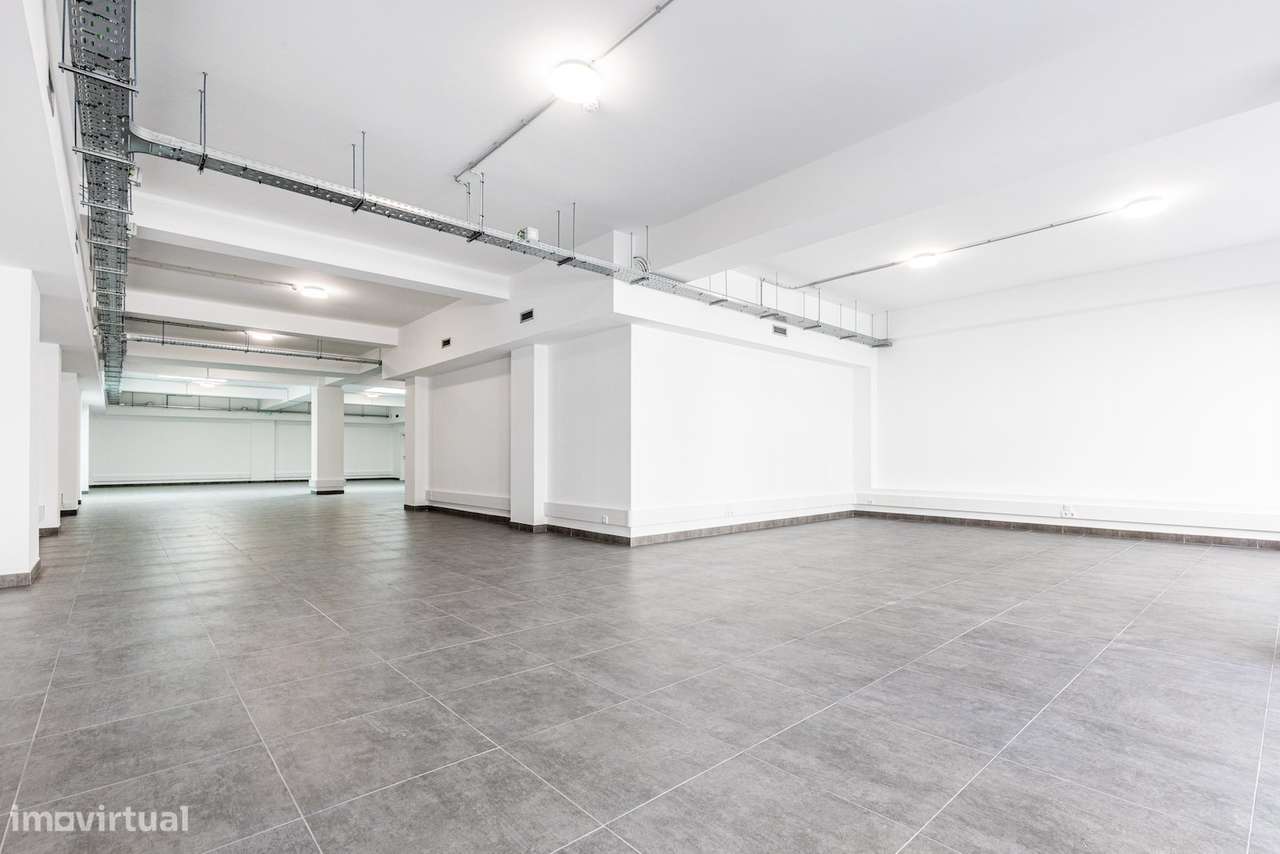 ESPAÇO COMERCIAL COM EXCELENTE LOCALIZAÇÃO - Grande imagem: 4/9