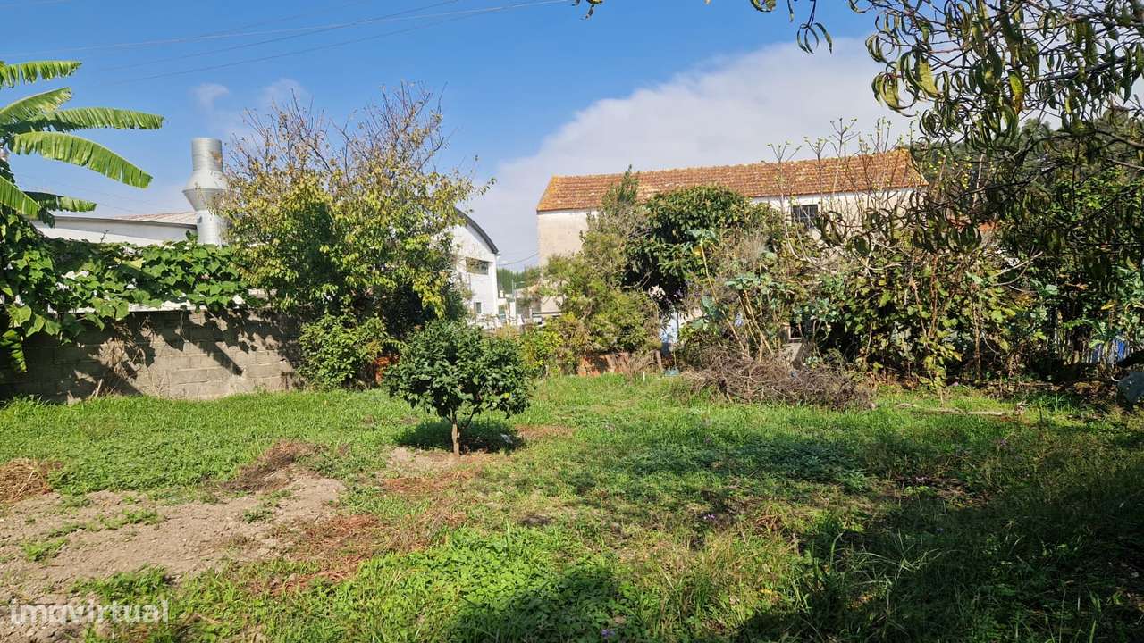 Moradia Térrea para Reconstrução em São Bernardo, Aveiro-24