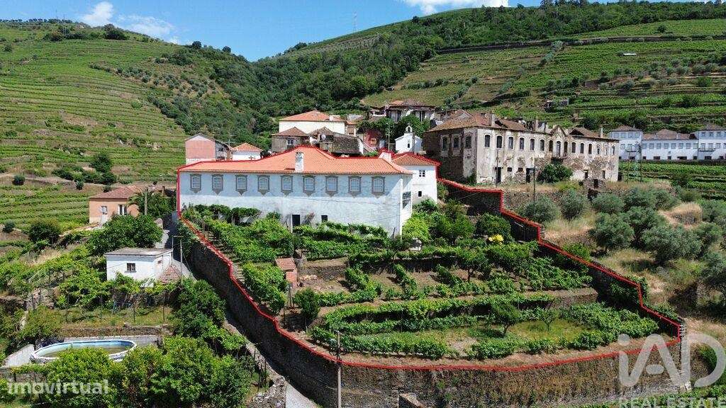 Quinta T7 em Vilarinho dos Freires de 871,00 m2 - Grande imagem: 2/30