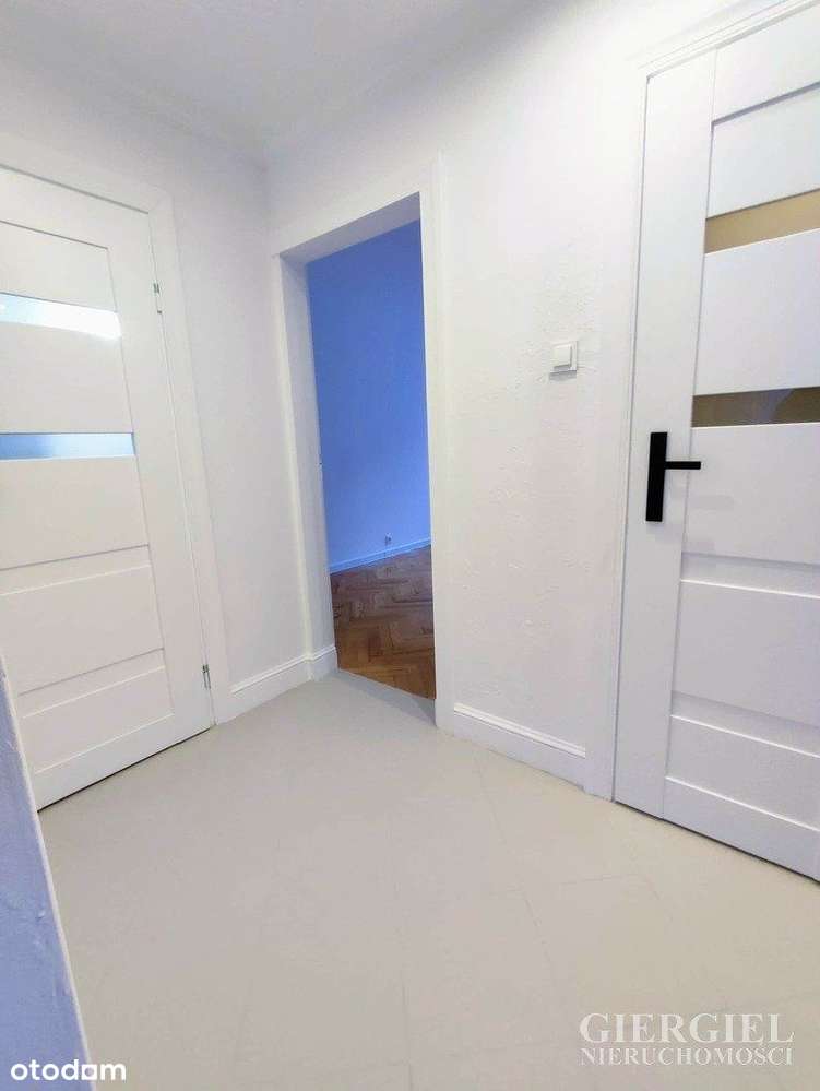 61m ul.Malczewskiego mieszkanie 3-pokojowe-11