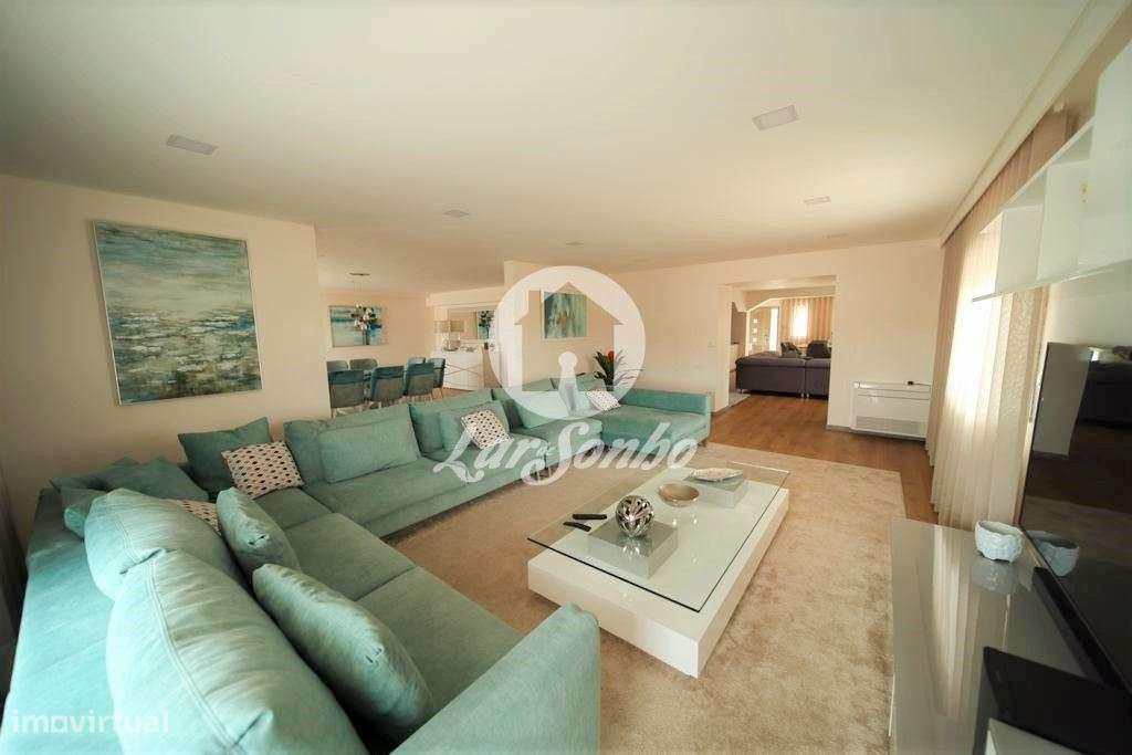 M4+1 individual como nova com G.F. p/ 6 carros em Calendário - Grande imagem: 2/22