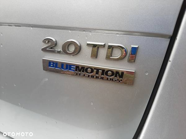 Volkswagen Passat Variant 2.0 TDI DSG BlueMotion Technology Business Edition - 9