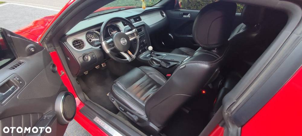 Ford Mustang 5.0 V8 GT Premium - 11