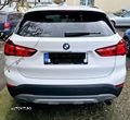 BMW X1 xDrive20i AT - 16