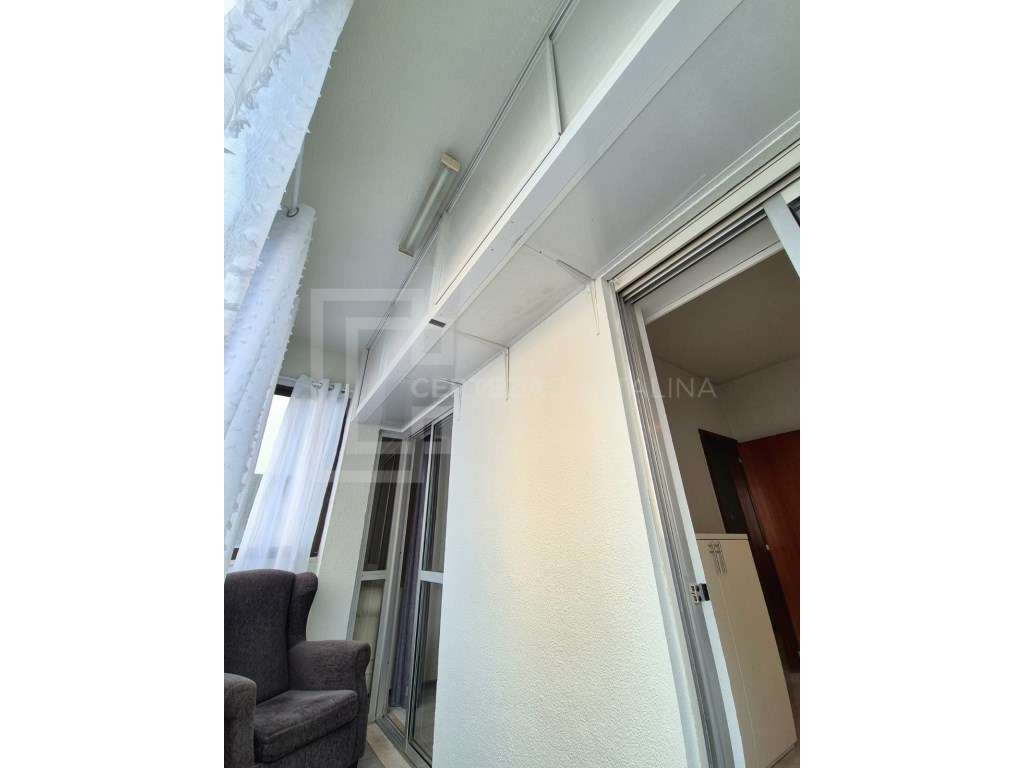 Apartamento T1 Mobilado no Centro de Setúbal-9