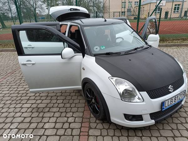 Suzuki Swift - 8