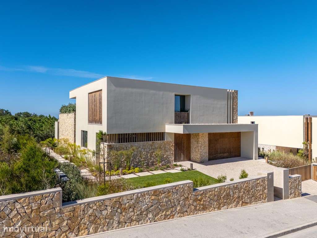 Moradia T4 com Piscina, Jardim e Vista deslumbrante sobre o Mar-52
