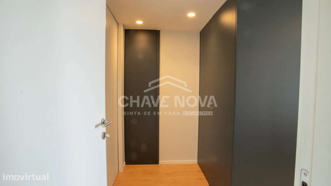 T2 seminovo em Canidelo 2º piso Sul- LAVADORES TERRACE-11