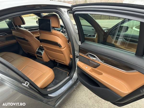 BMW Seria 7 730d - 8