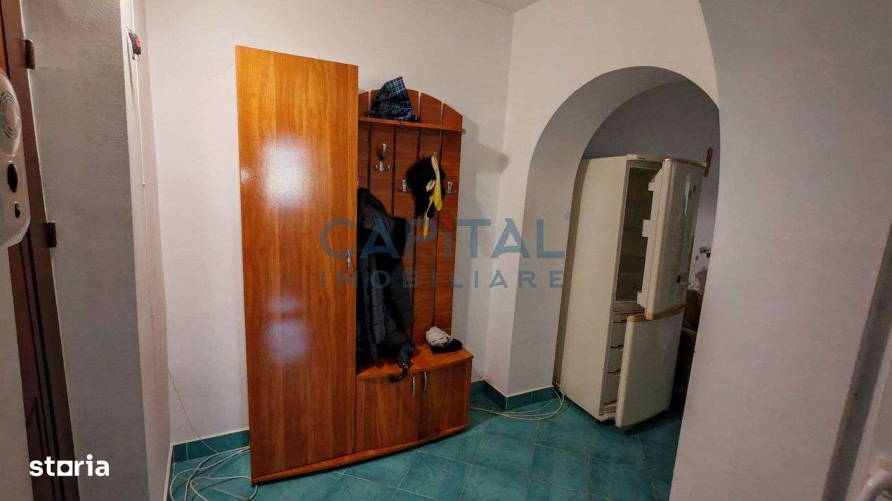 De vanzare apartament spatios cu 4 camere decomandate, zona garii, Com - Imagine principală: 4/19