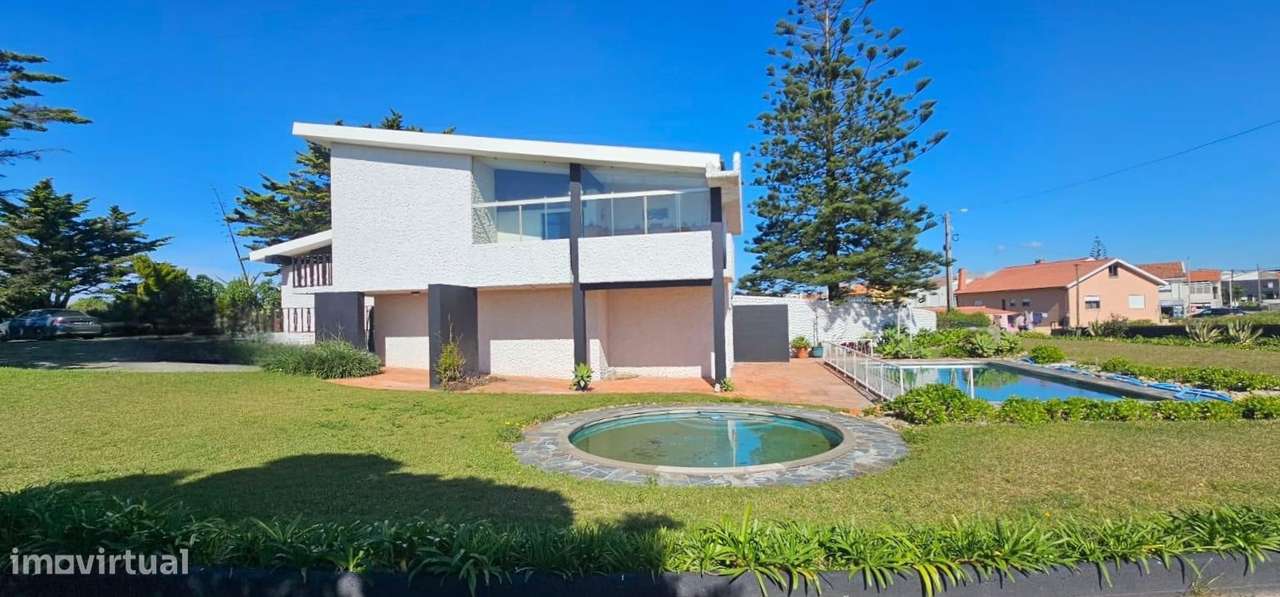 Moradia T5, de luxo, absolutamente única, implantada sobre o mar - Grande imagem: 2/25