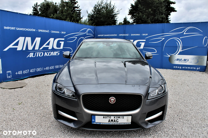 Jaguar XF - 3