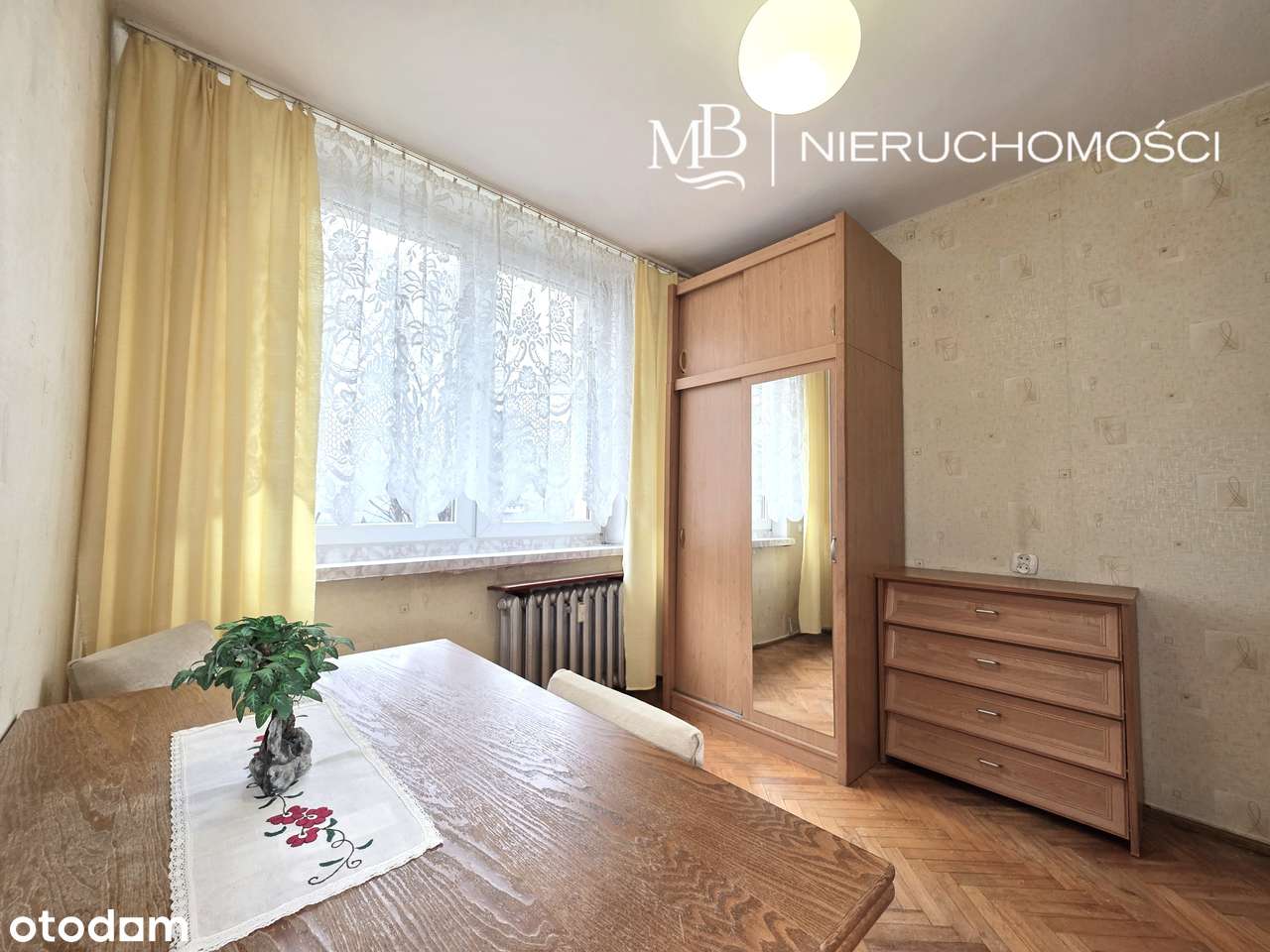 Mieszkanie w centrum - idealna lokalizacja, spokojne otoczenie-0