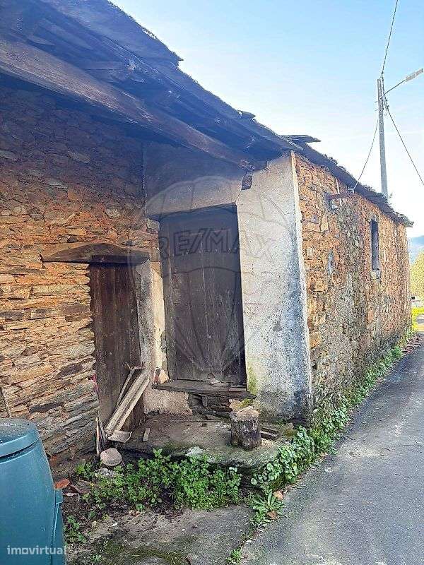 Moradia T2 para venda - Grande imagem: 5/7