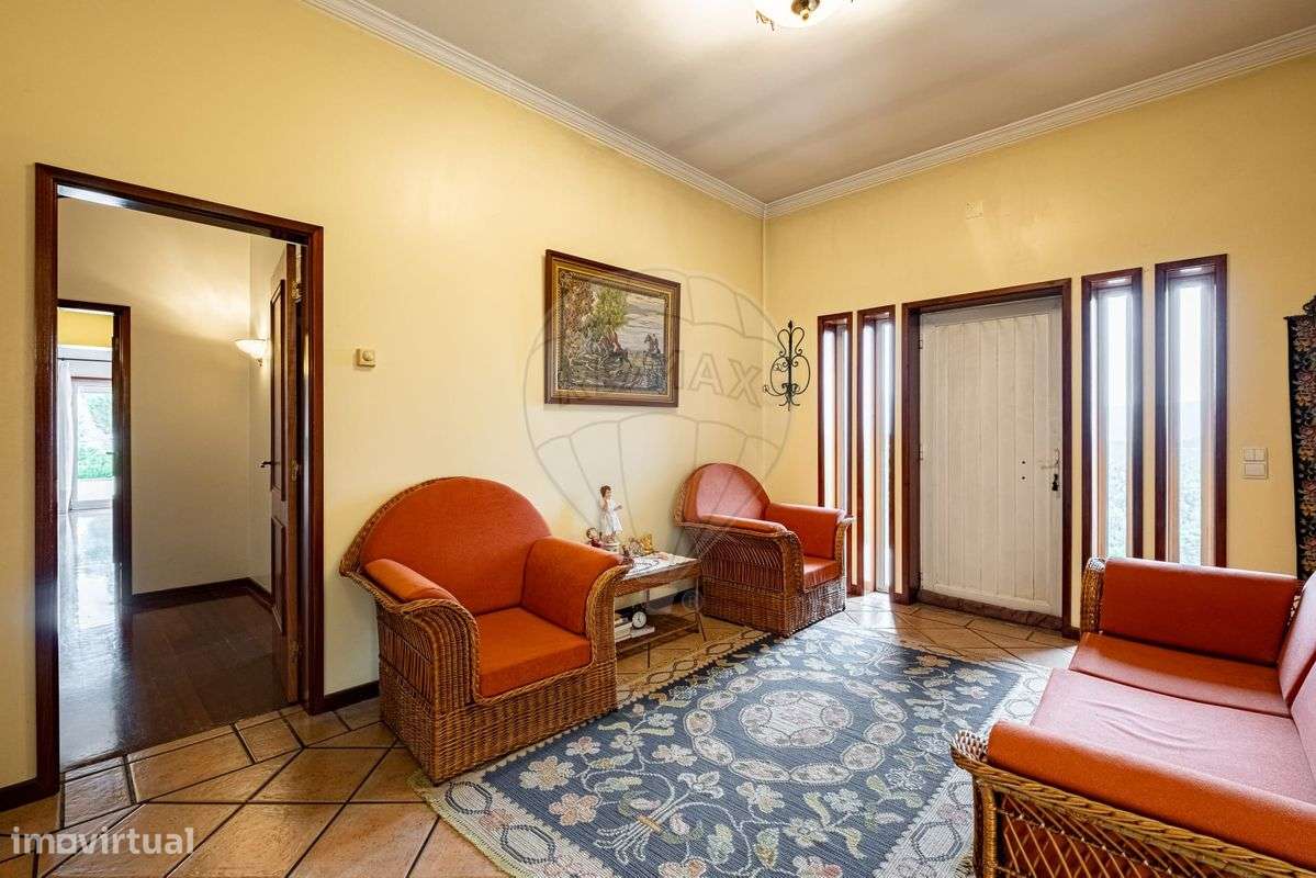 Moradia T4 para venda-13