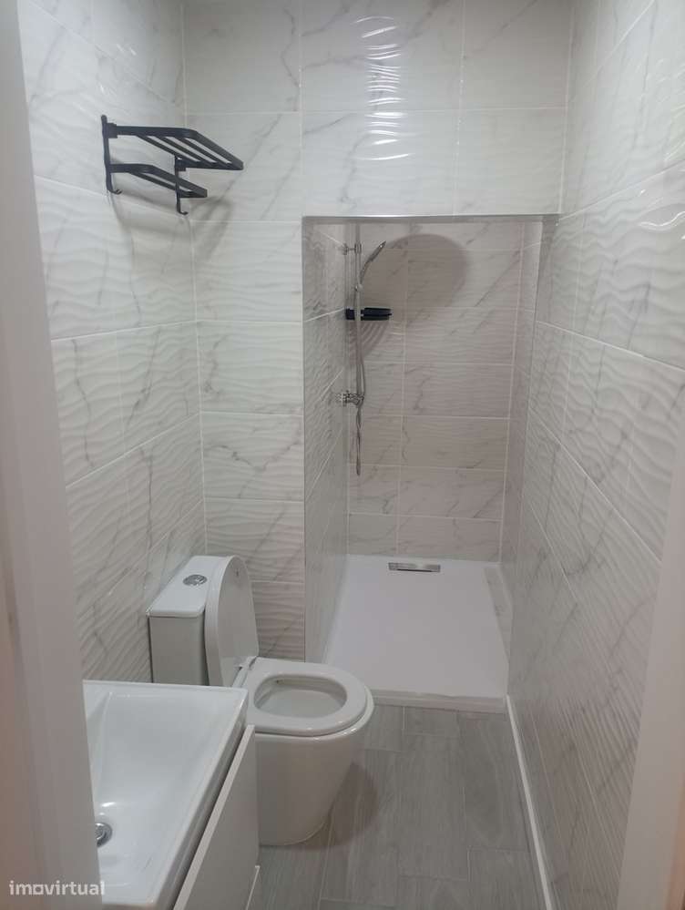 Moradia Geminada T2 para Aluguer - Grande imagem: 5/10