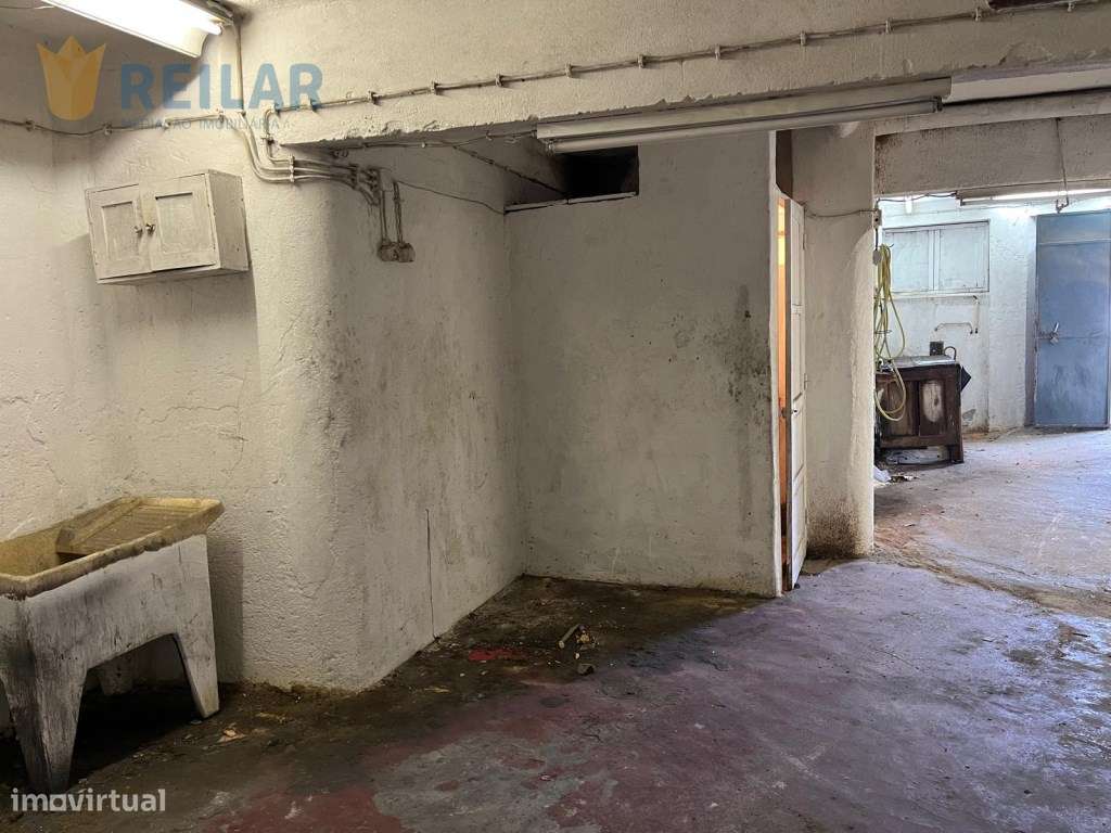 Caxias - Garagem 45 m2 - Grande imagem: 4/12