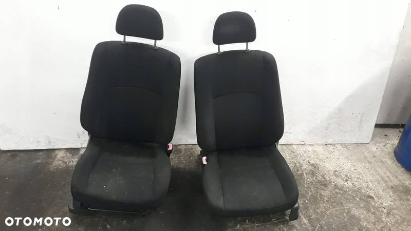 Fotele tapicerka ŁADNE Daihatsu TERIOS II 09 - 1