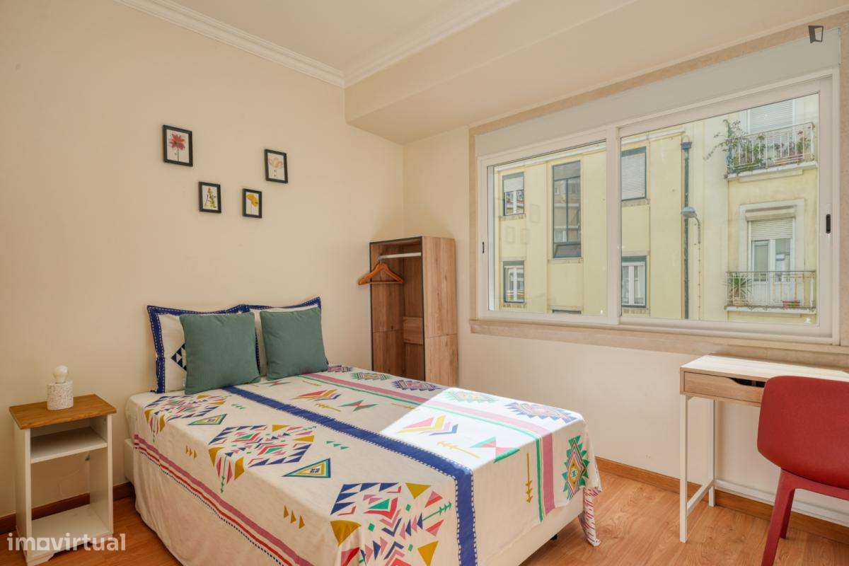 Quarto - localizado em Penha de França Lisbon - Grande imagem: 5/8