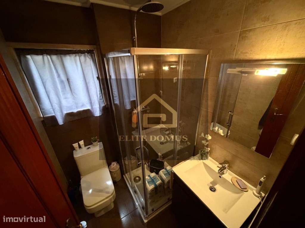 Magnífico Apartamento T3 com Terraço, Arrecadação e Estacionamento!-16