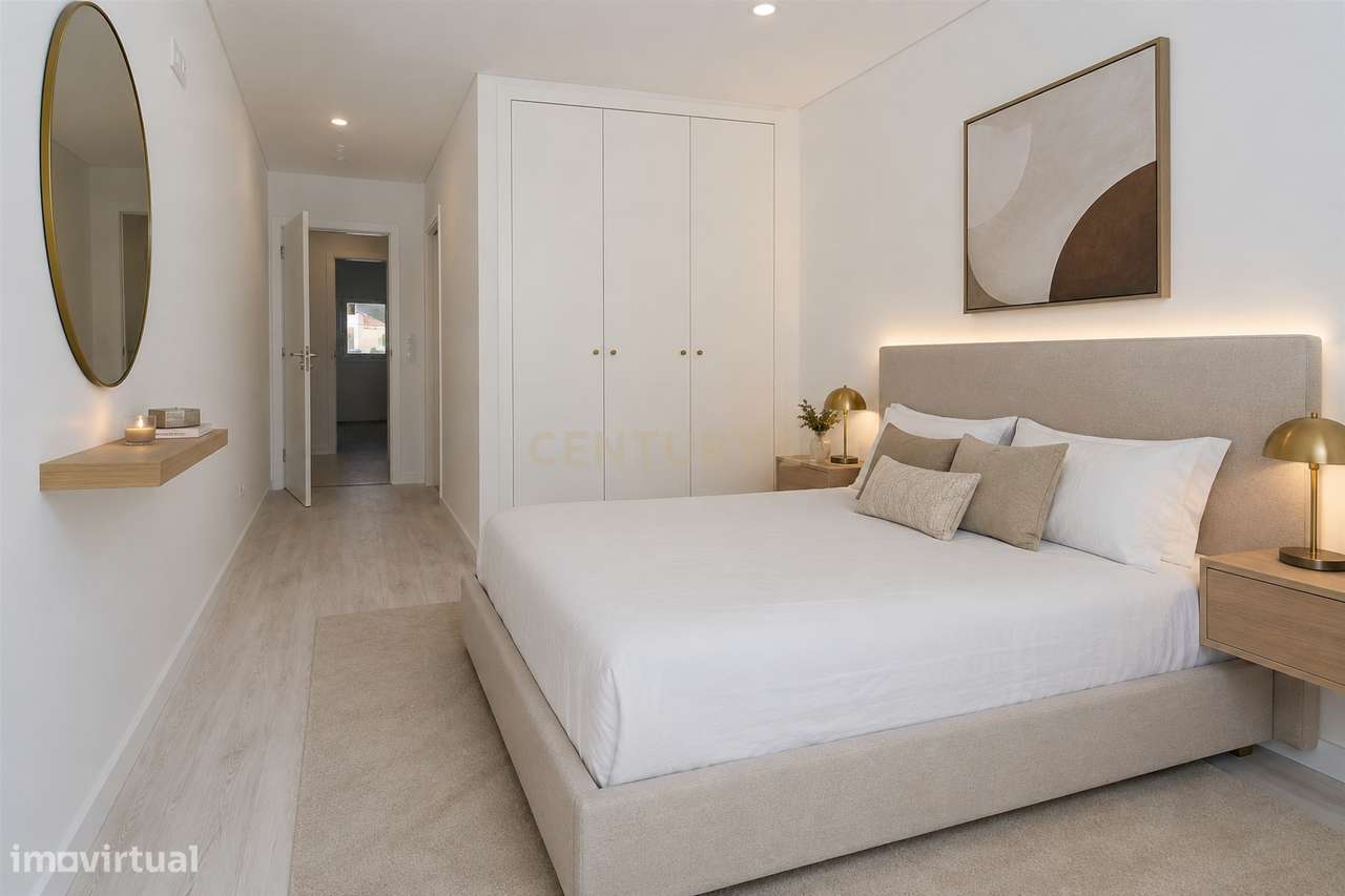 T2 e T3 COM TERRAÇOS, CHURRASQUEIRA  E JARDIM EM CONDOMINIO PRIVADO-30