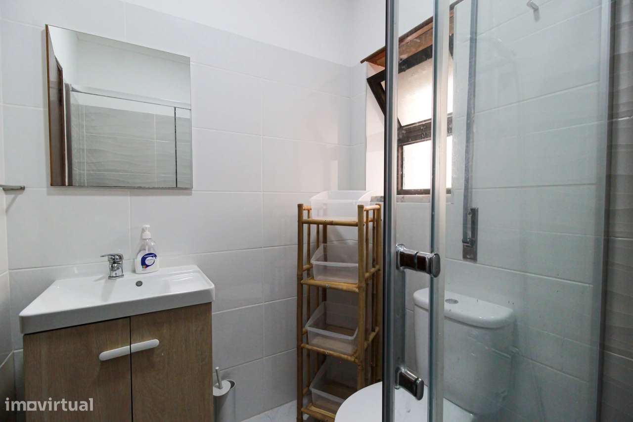 Apartamento T3 com 85,6m² e parqueamento em Coimbra-12