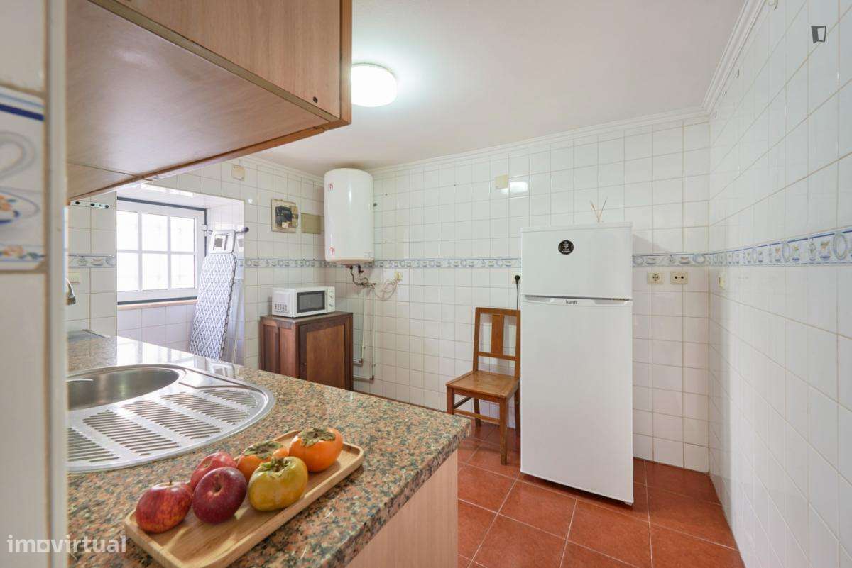Apartamento com 1 quartos - localizado em Ajuda Lisbon - Grande imagem: 4/8