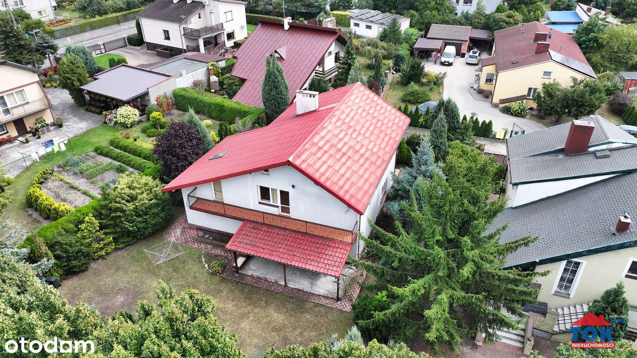 Dom jednorodzinny wolnostojący na sprzedaż, Koło ul. Konarskiego-17