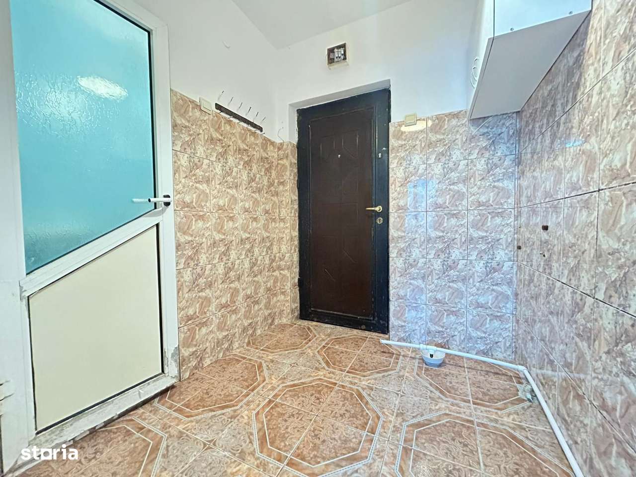 CET - Garsoniera | piata Cet | libera | etaj 3-10